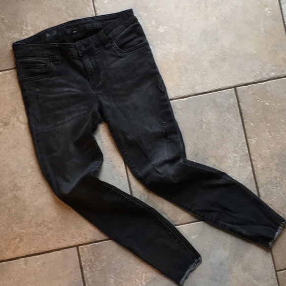 Kut From The Kloth | Jean Black Size 2 Petite - Picture 1 of 8